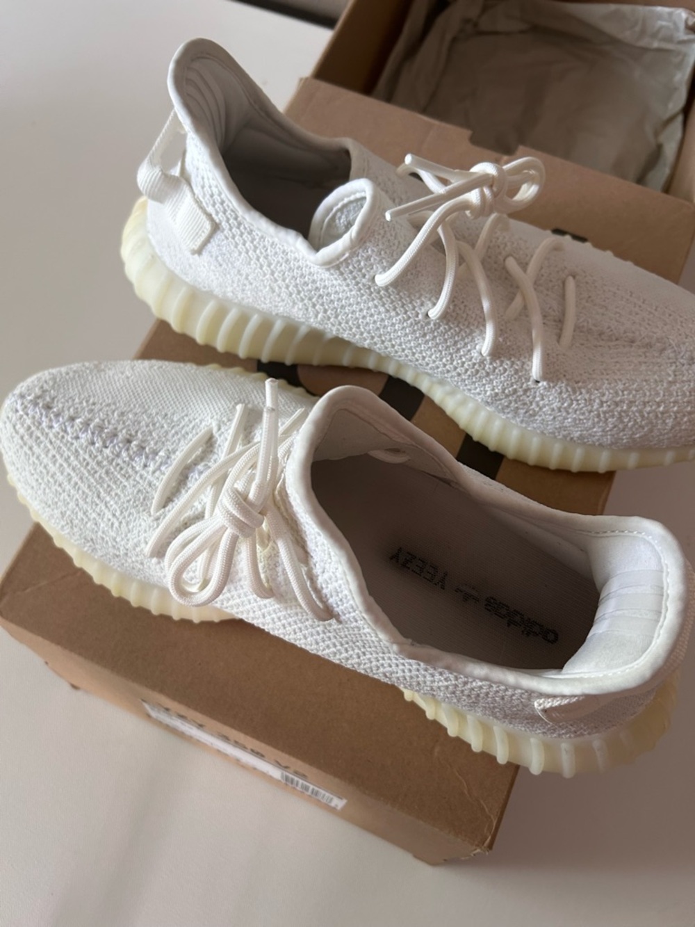 Yeezy Boost Adidas 350 V2 Ice Cream White Sneakers CP9366 Size 12 Box Like New